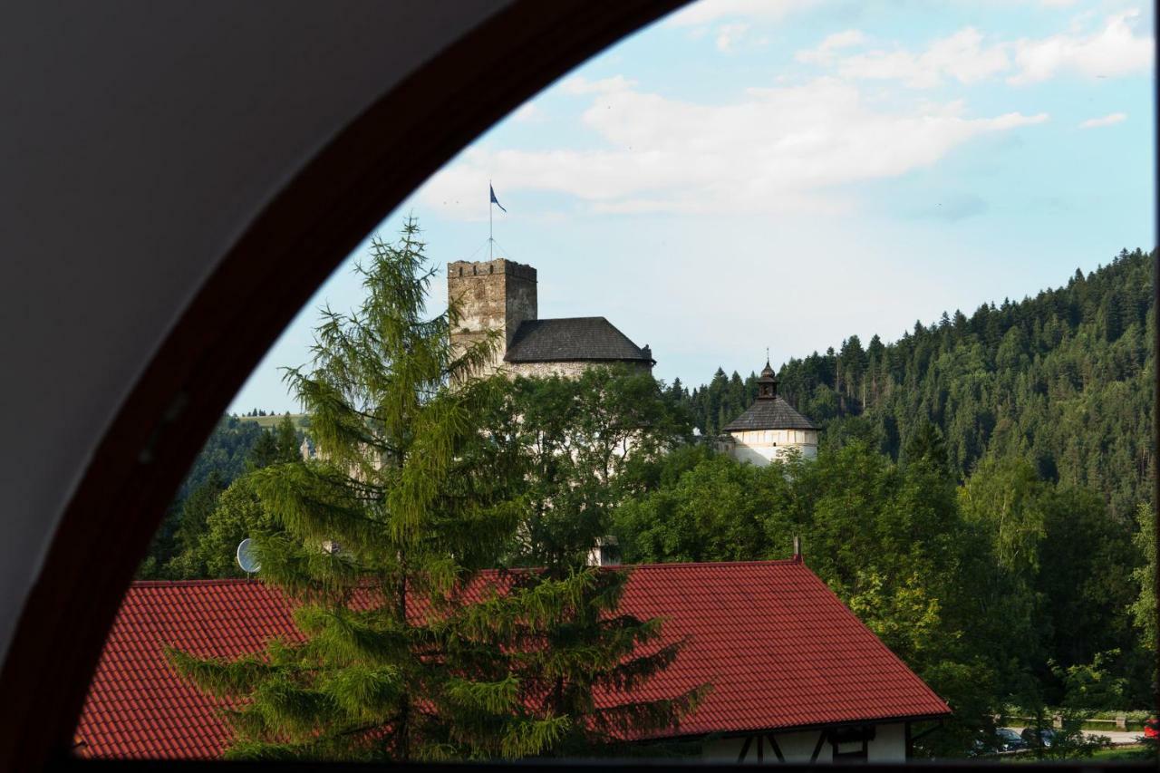 Pensjonat Czardasz Niedzica Zamek Exterior photo